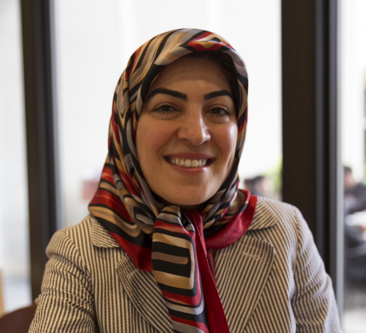 Dr. Maryam Farvid