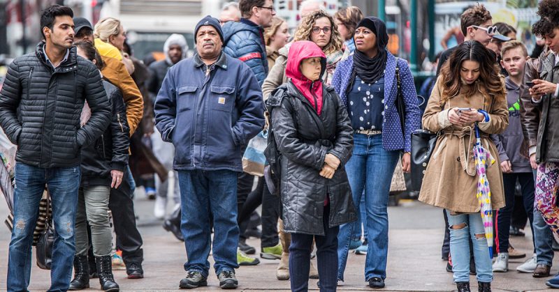The study led by PhD student Bert Chantarat showed that using the Multidimensional Measure of Structural Racism tool to analyze COVID-19 vaccination rates in New York City provides increased insight into the root cause of health inequities.