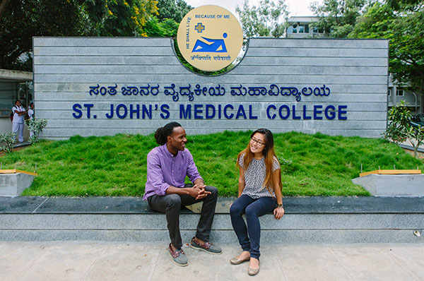 Williams and Jang outside St. John’s Medical College, which was established in 1963 and provides opportunities to SPH students through the AHC’s Center for Global Health and Social Responsibility. 